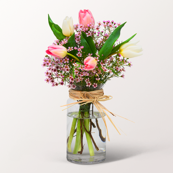 Arrangement Blütenkuss Aktionen bei 123blumenversand.de, kostenlose Grußkarte