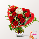 Rosenstrauß Rosenkavallier mit Vase & Ferrero Giotto 3er