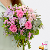 Blumenstrauß Blumenkuss mit Vase & 2 Ferrero Rocher